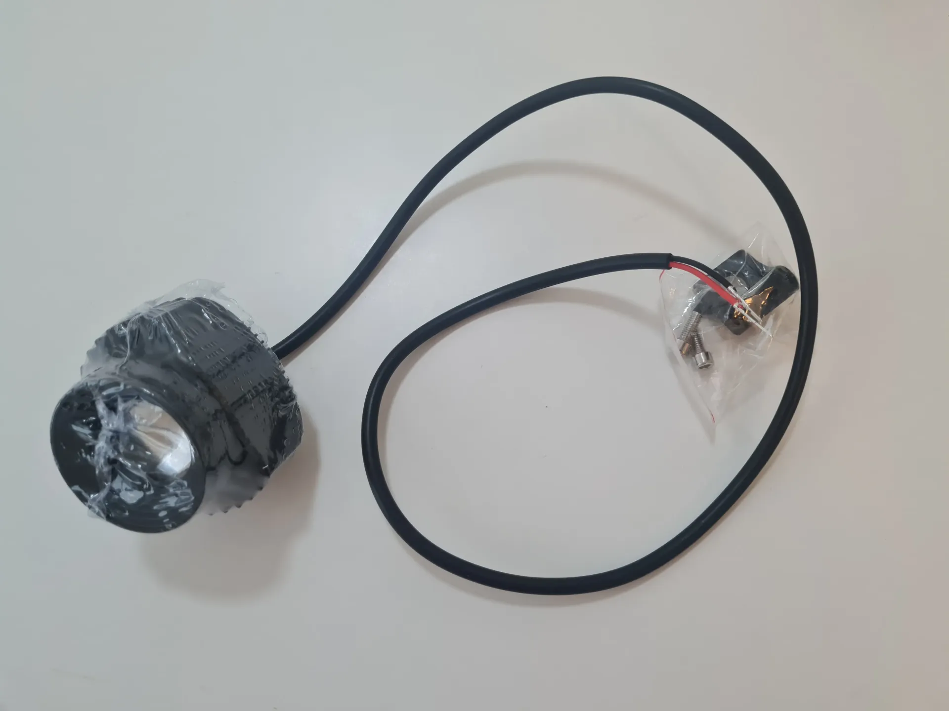 Framlampa för Bluetran Lightning