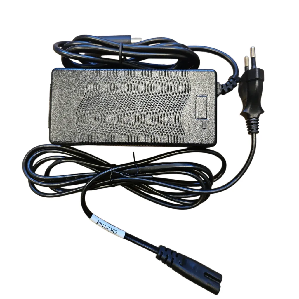 Standard charger 42V